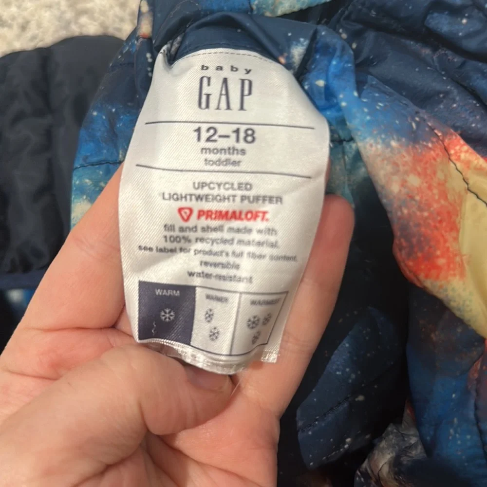 Gap light weight reversible puff coat - Picture 5 of 5